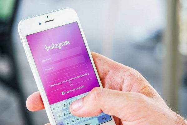 Instagram: falla nella privacy, password utenti a rischio se…