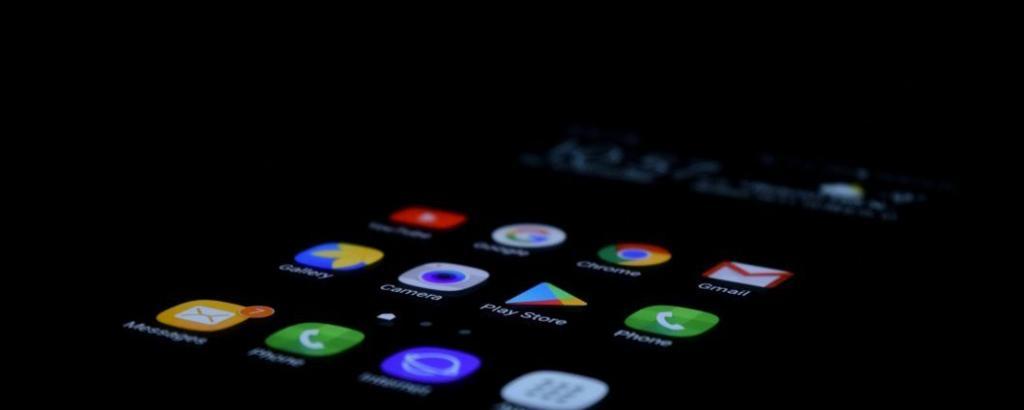 malware-android-PNG Android: quando il malware è nell’immagine. Attenti ai PNG che vi arrivano sullo smartphone!