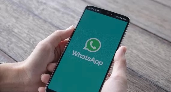 Come capire se ti hanno spiato su WhatsApp